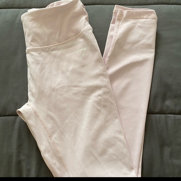 Gymshark Pants - Gymshark Dreamy Leggings Chalk Pink XS